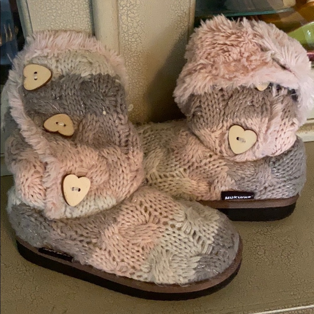 Mukluks Girls boots size 12